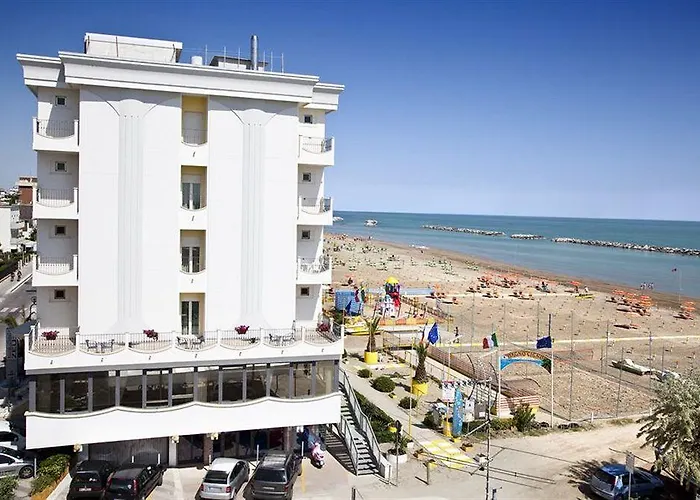 Zeus Hotel