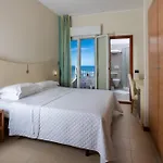 Hotell Zeus 3*