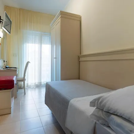 Zeus 3* Rimini