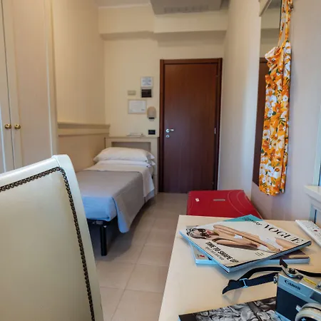 Hotel Zeus