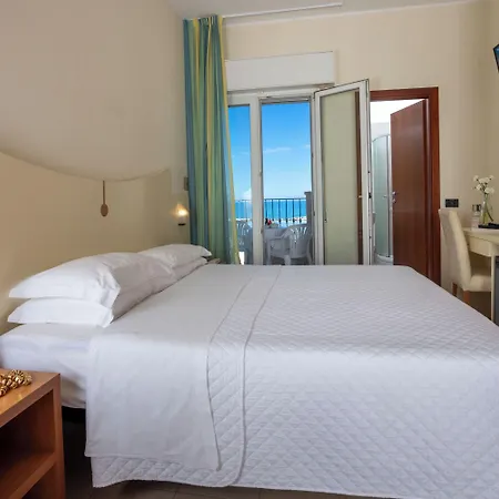 Zeus Rimini