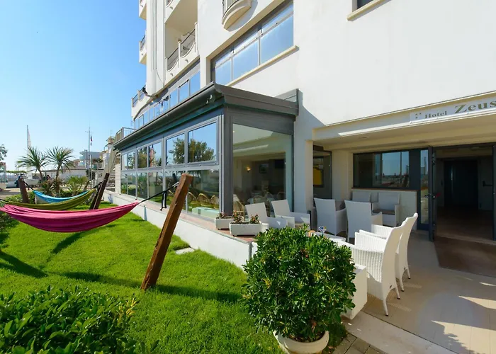 Zeus Rimini
