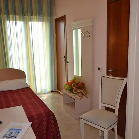 Zeus 3* Rimini